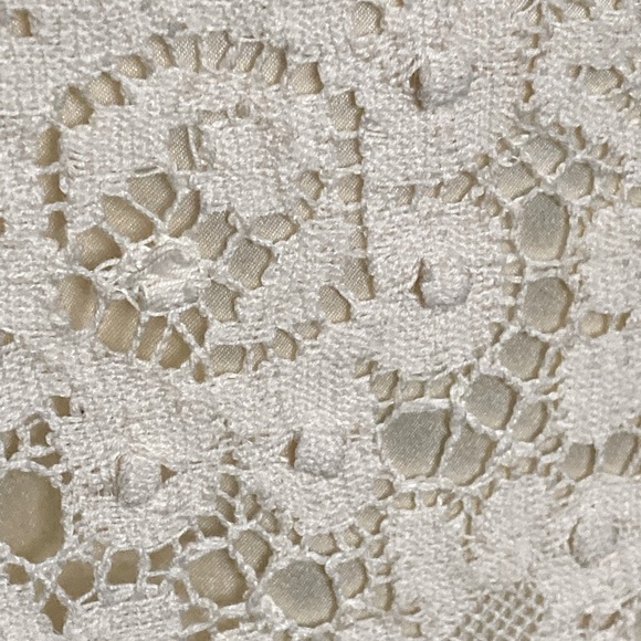 NWT GUCCI Ivory Cluny Lace Skirt with Navy/Red Web Waistband Sz EU 40 US 4 - Picture 7 of 13